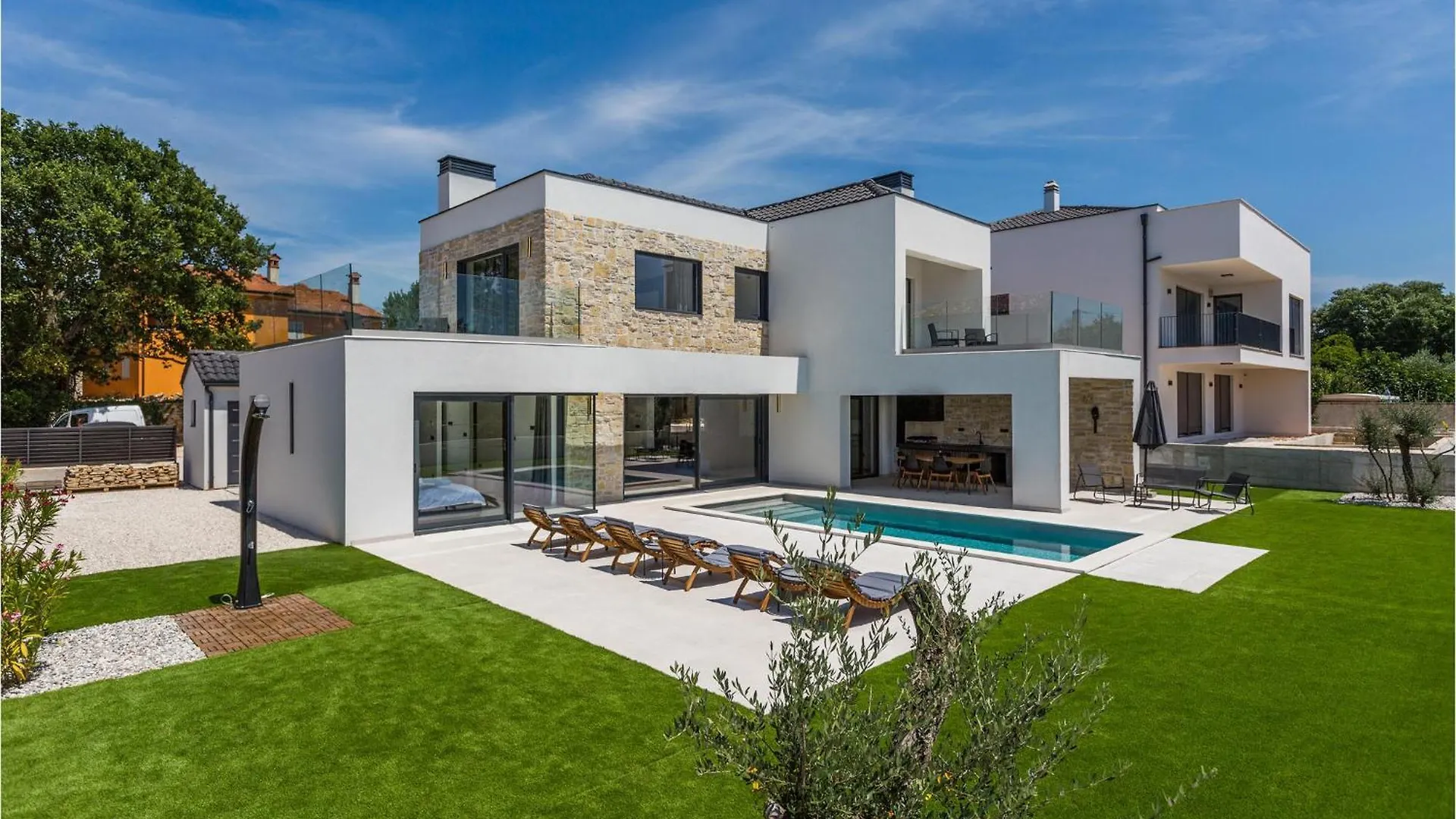 3 Bedroom Stunning Home In Poreč 0*,  Croacia