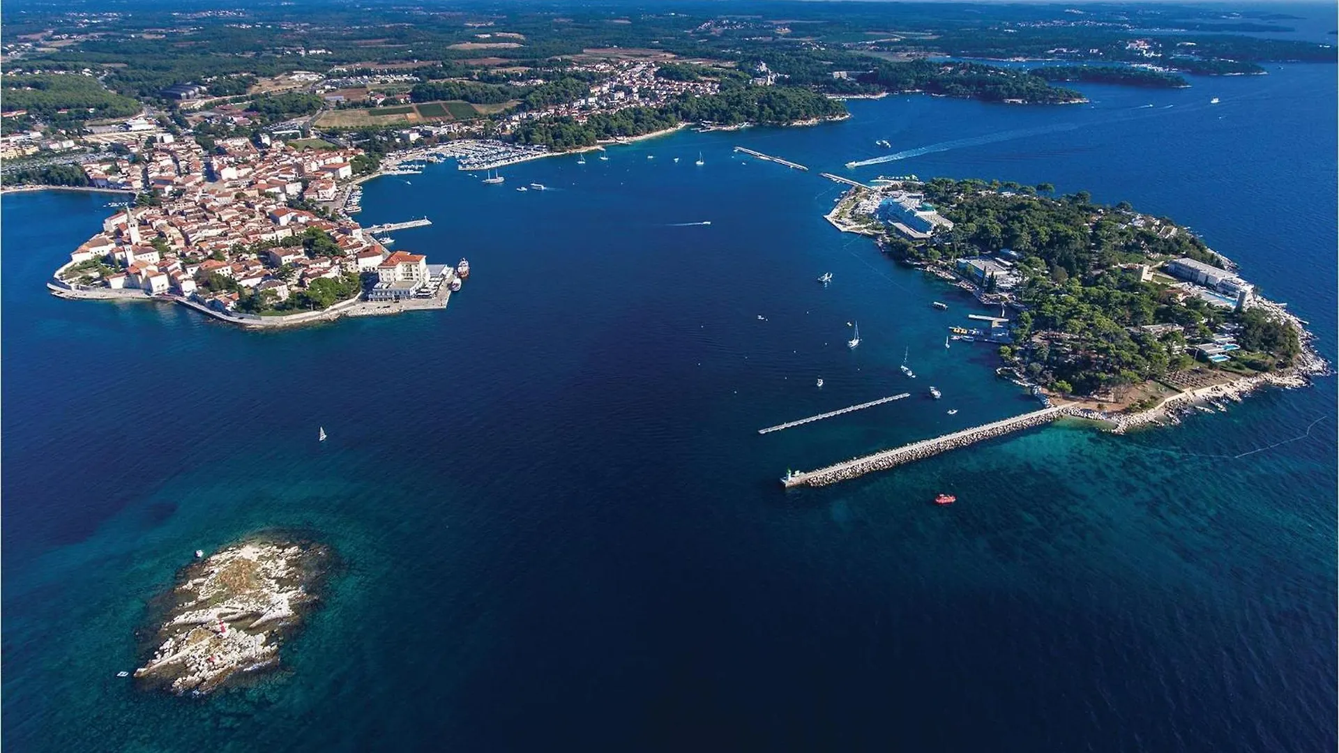 Сasa de vacaciones 3 Bedroom Stunning Home In Poreč Croacia